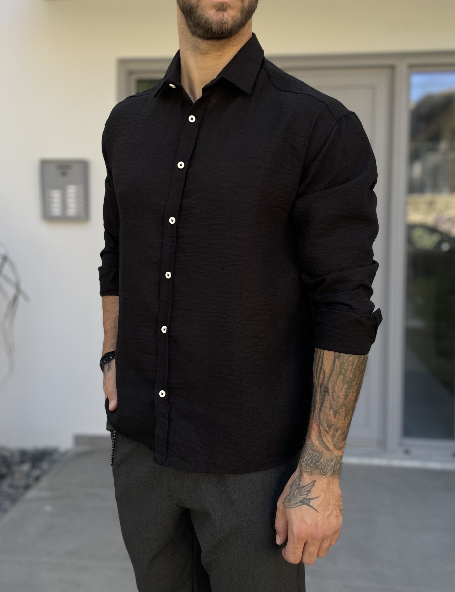 Ανδρικό μαύρο γκοφρέ Overshirt με γιακά RMZ579M φωτογραφία